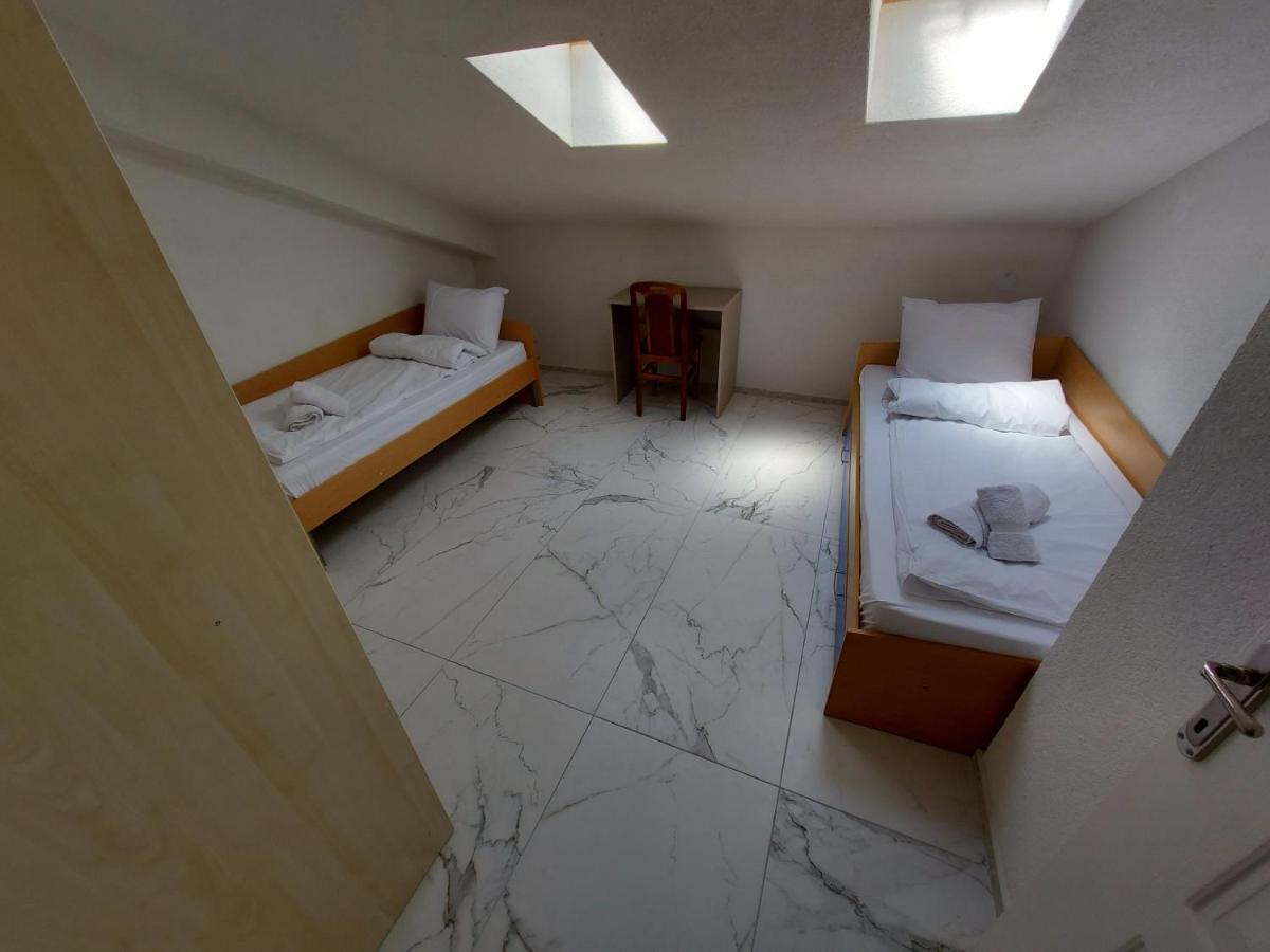 Unique Apartmens City Center Bitola Ngoại thất bức ảnh
