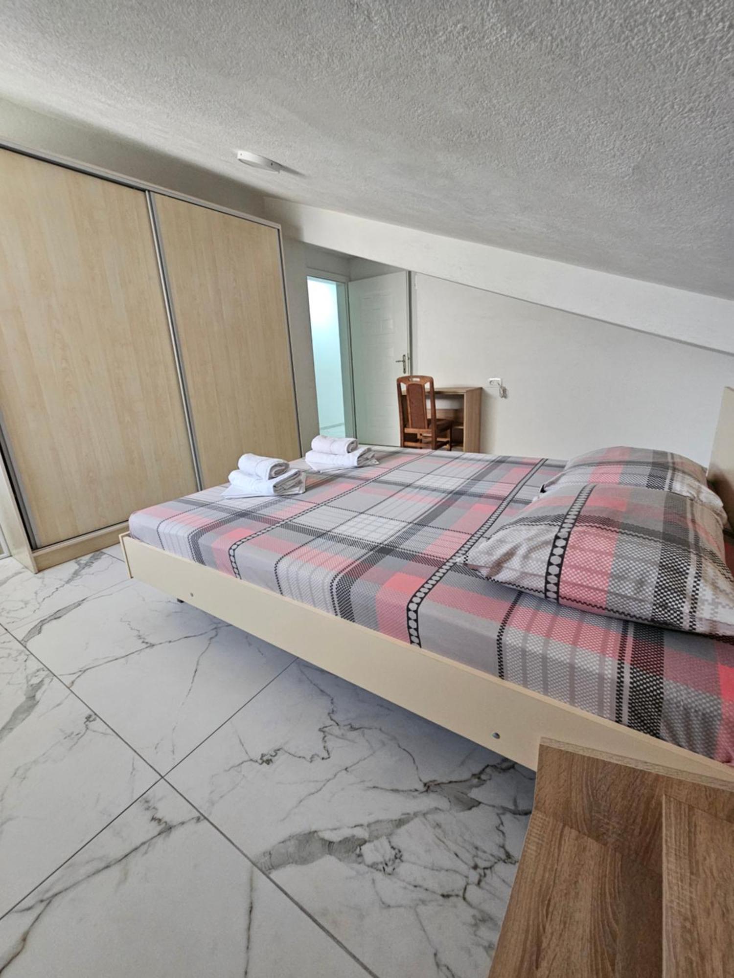 Unique Apartmens City Center Bitola Ngoại thất bức ảnh