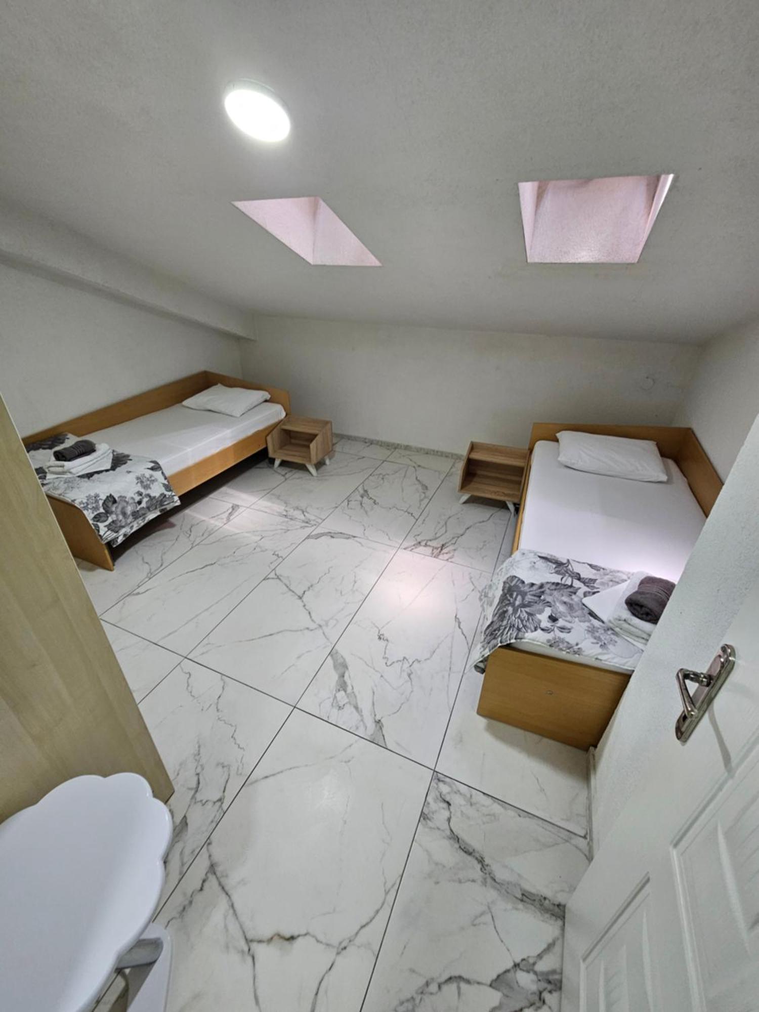Unique Apartmens City Center Bitola Ngoại thất bức ảnh
